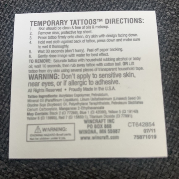 NFL Pittsburg Steelers 4-Pack Fingernail Tattoos - Picture 3 of 4